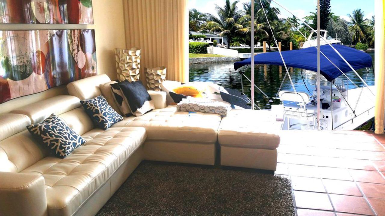Villa Dartall - Beautiful Ocean Access By Canal North Miami Exterior photo